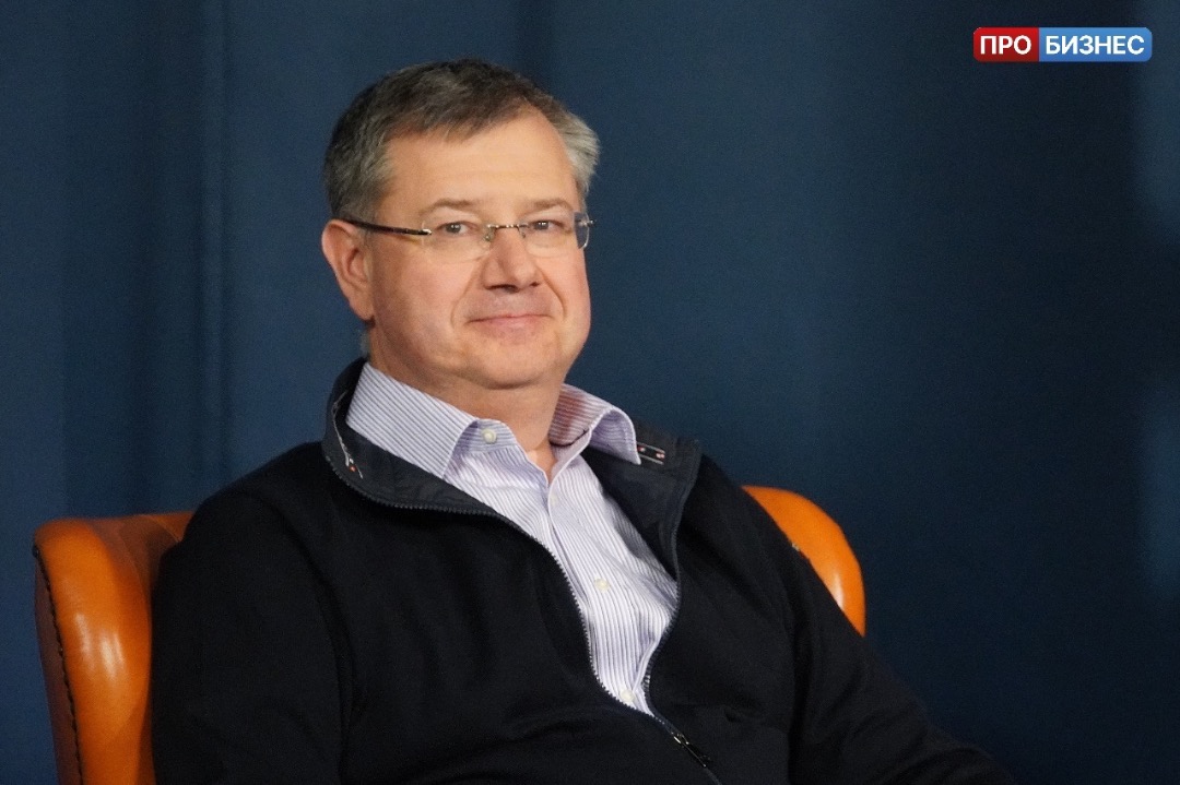 Герой программы Сергей Золотарёв, основатель компании Arenadata.