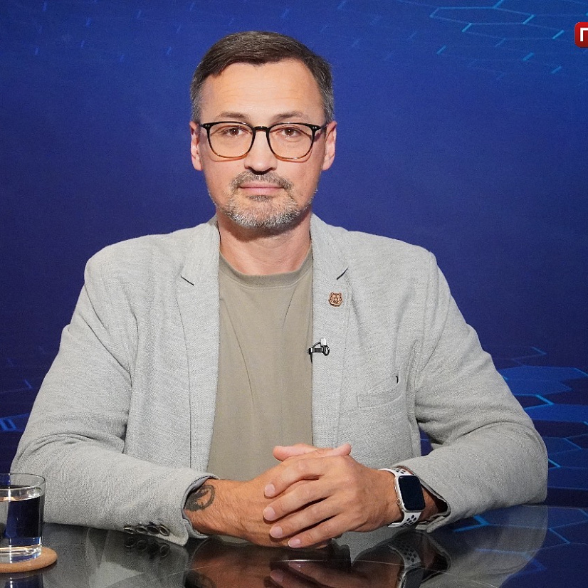 Герой программы: Алексей Майоров, директор по продажам компания «Стрим Лабс».